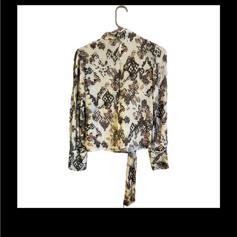 IRO Sakari Printed Crisscross Turtleneck Top| - Picture 2 of 12